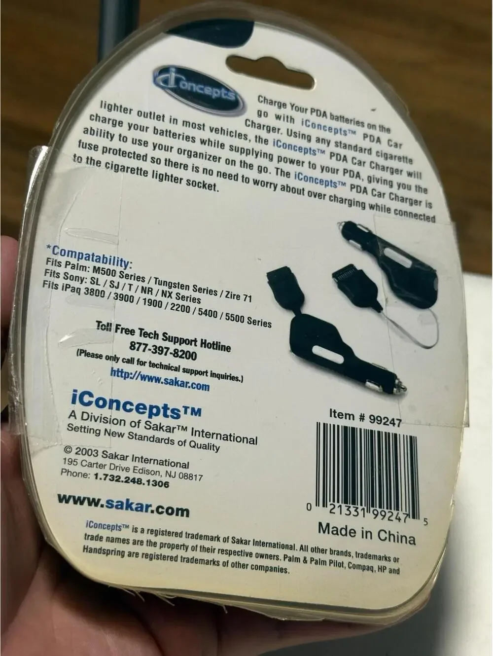 I Concepts Universal Car Charger For Palm And Sony